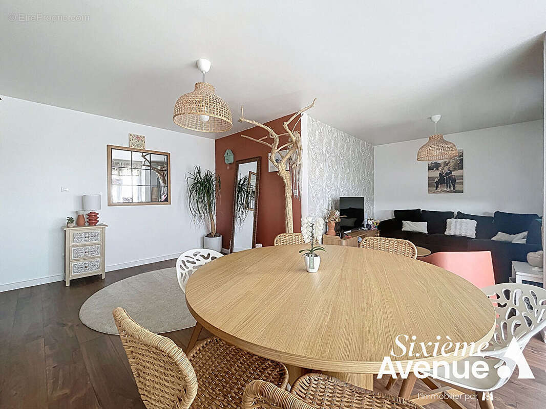 Appartement à CORBAS