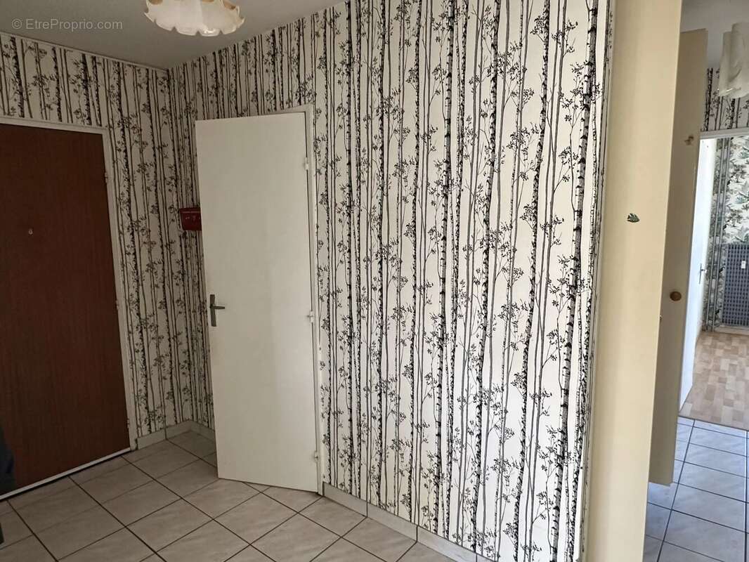 Appartement à MAINVILLIERS