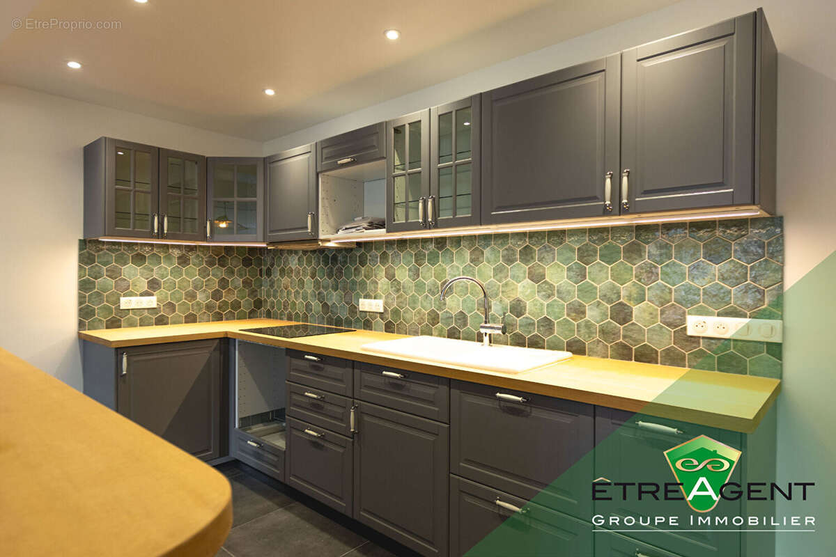 Commerce à MANTES-LA-JOLIE