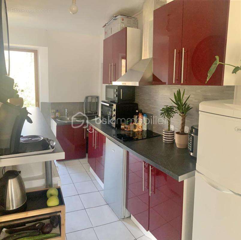 Appartement à VILLENEUVE-SUR-YONNE