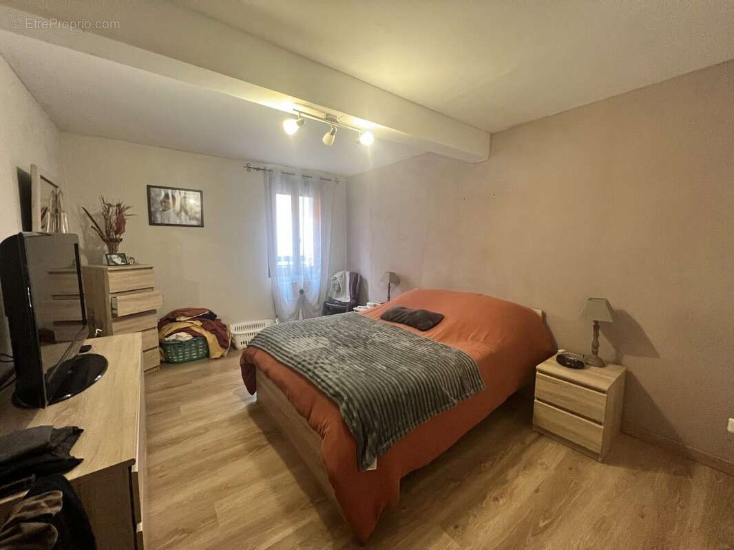 Maison à MILLAS