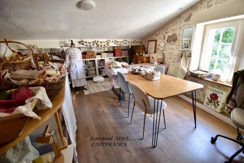 Gard - propriété de caractère – deux maisons en pierre – village classé – rivieres (30) - photo 12
