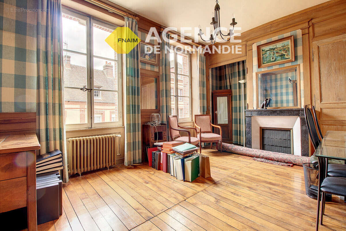 Maison à L&#039;AIGLE