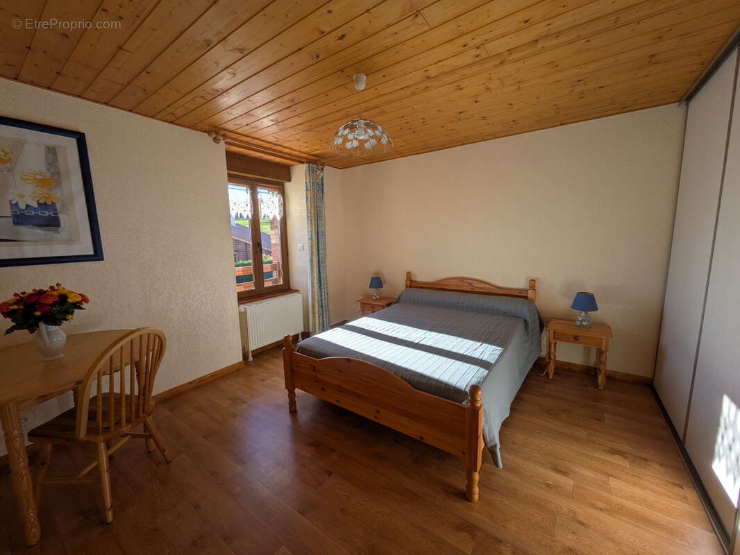 Belle bâtisse en pierre 171m2 à BURDIGNES - photo 10