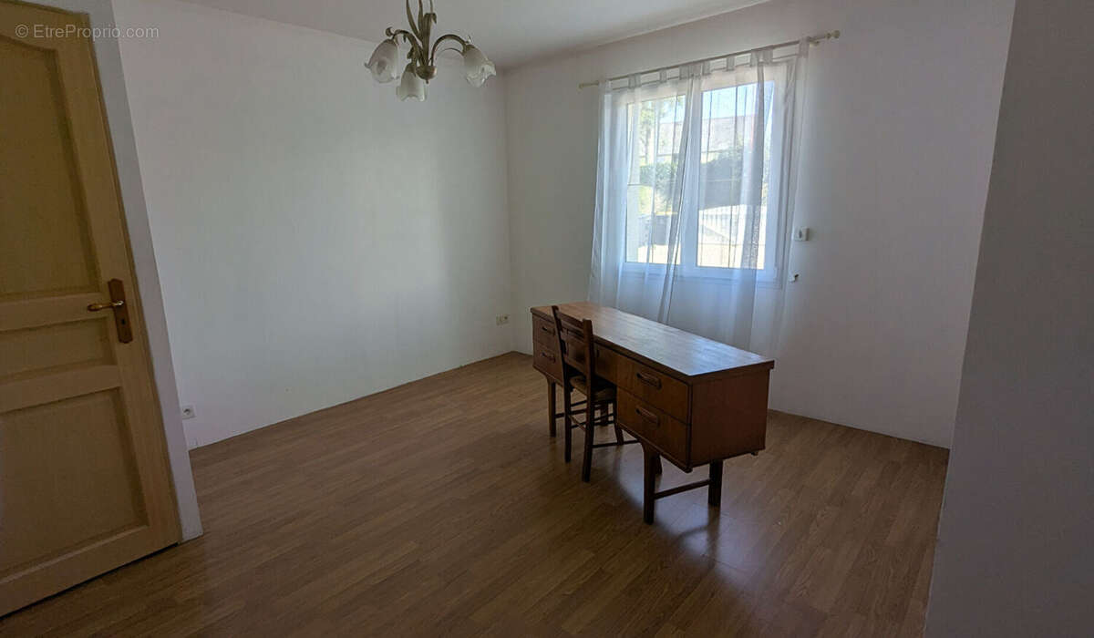 Maison à EROUDEVILLE