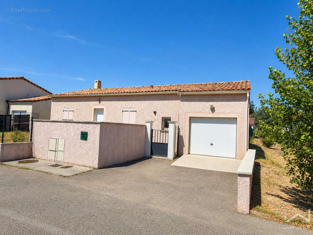 Exclusivité - pierrelatte - maison  plain pied 90m2 - 3 chambres - terrain 400 m2 - garage - photo 6