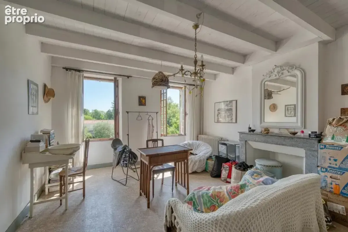 Maison de 8 pièces de 244 m² à Saint-Sever-de-Saintonge - photo 12