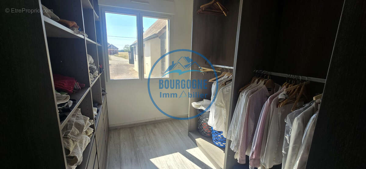 Maison familiale 200 m2 7 pièces / Aux portes de Chalon sur Saône - photo 7