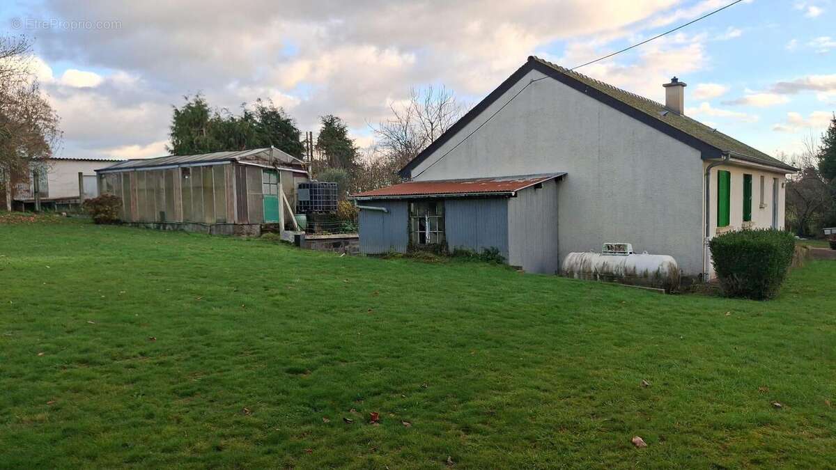 Photo 3 - Maison à MONTREUIL-SUR-ILLE