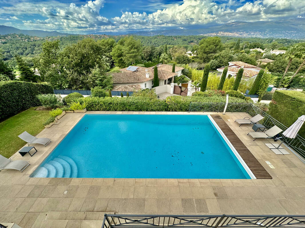 Maison à MOUGINS