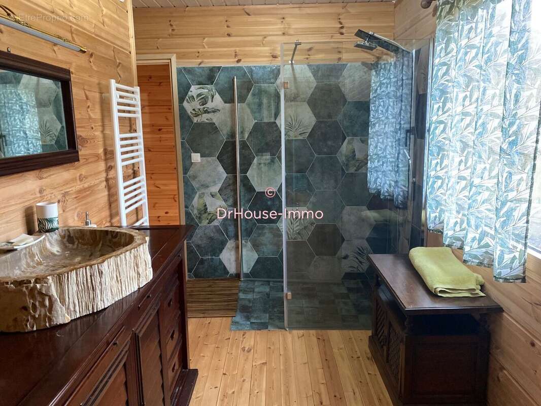 Maison à LA HAYE-D'ECTOT