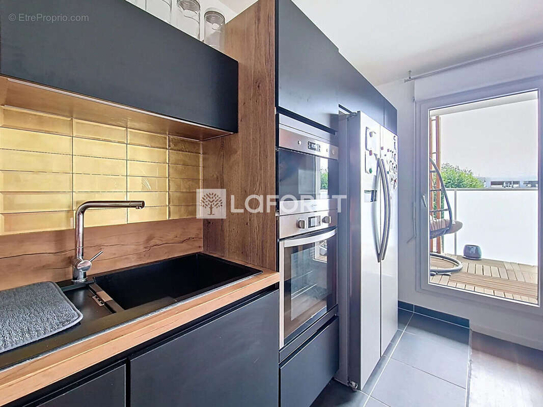 Appartement à BONNEUIL-SUR-MARNE