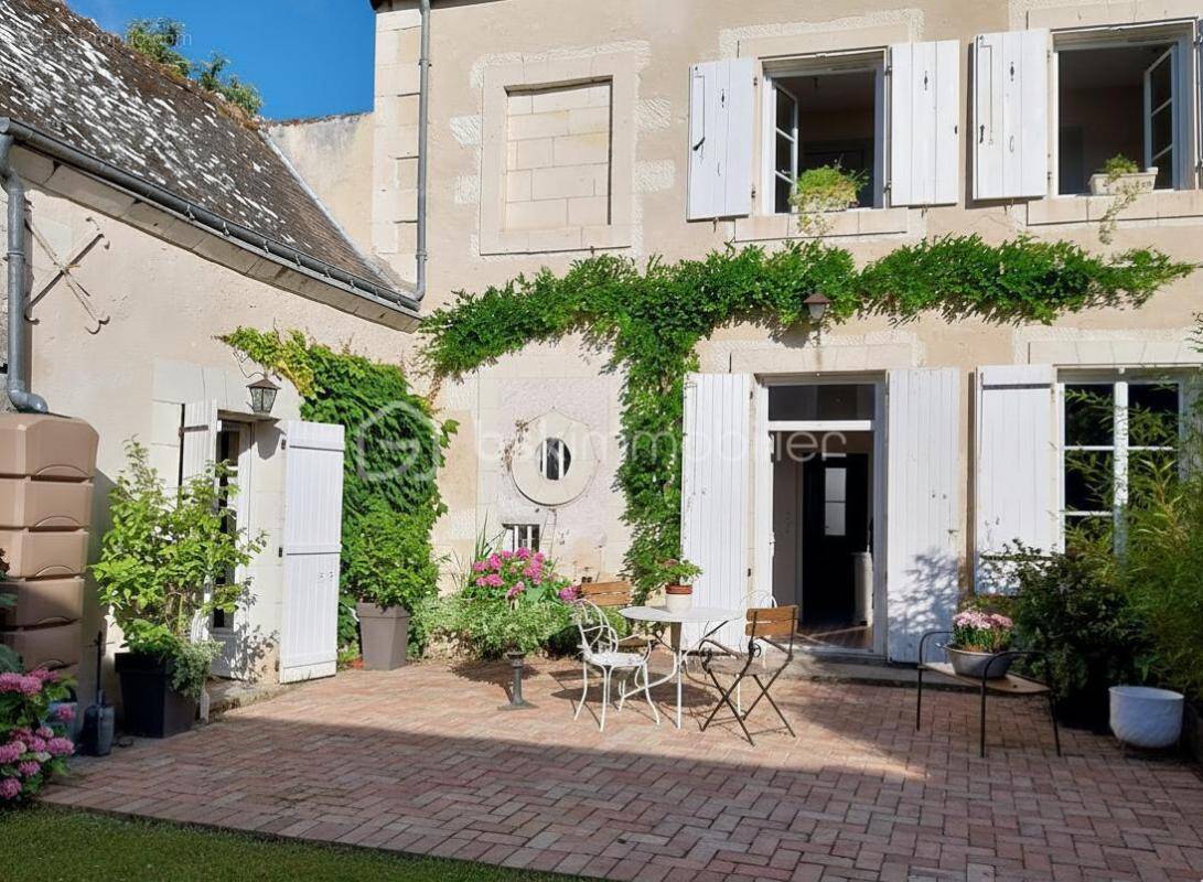 Maison à REIGNAC-SUR-INDRE