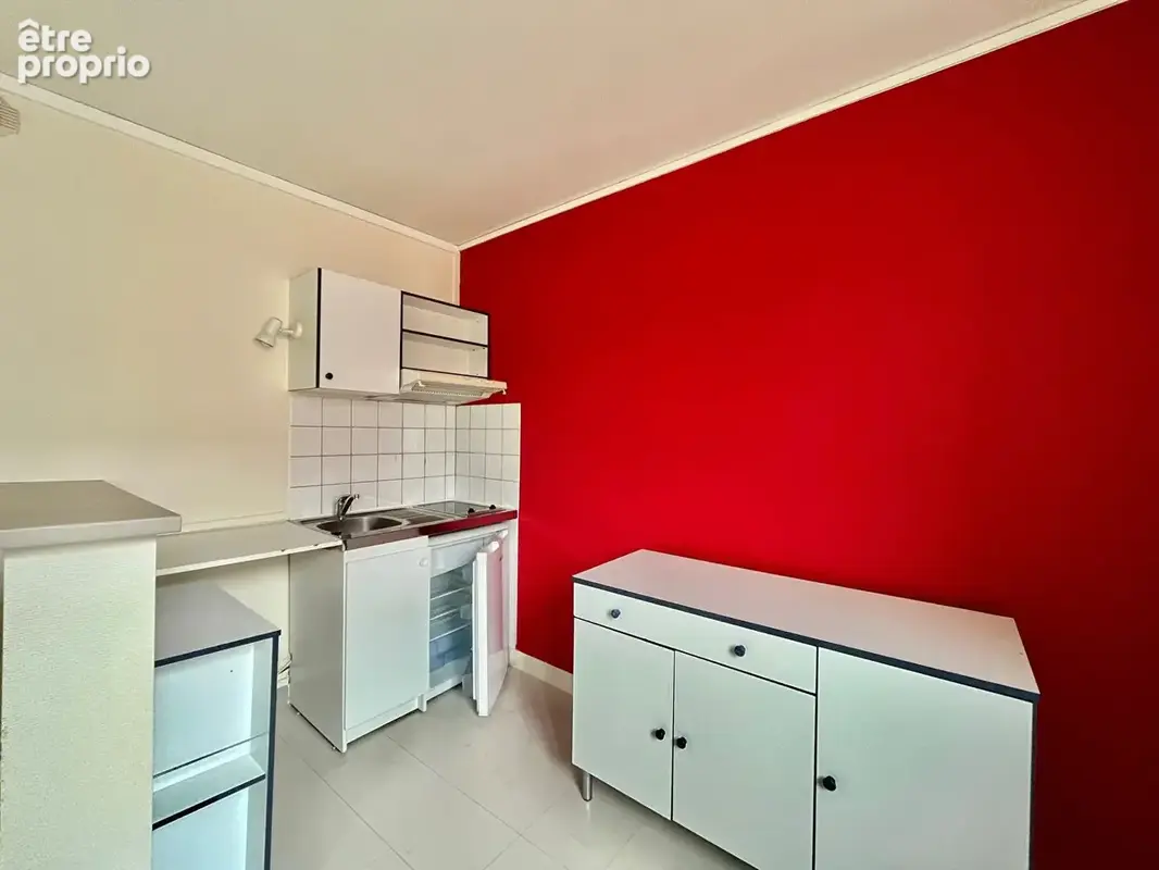 A VENDRE appartement Caen 2 pièce(s) 40.80 m2 - vendu libre - Ultra centre ville - cour intérieure - cave - photo 7