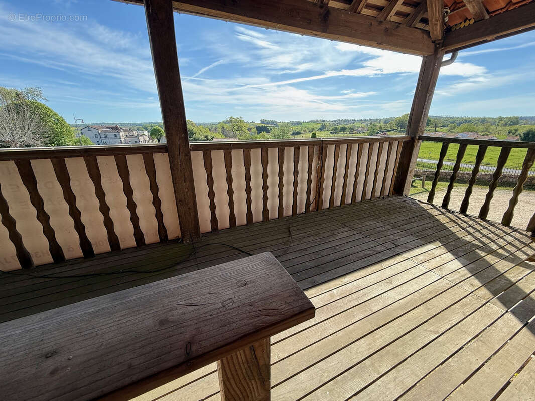 Maison à SAINT-AULAYE