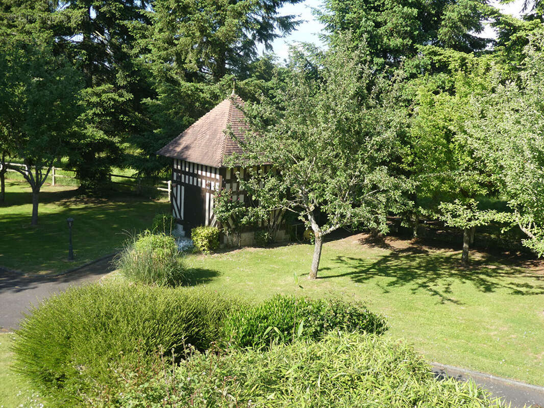 Maison à PONT-L'EVEQUE