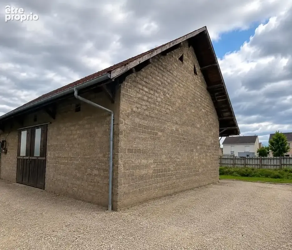 Maison 1 pièce 172 m² à vendre à Thionville (57100) - photo 2