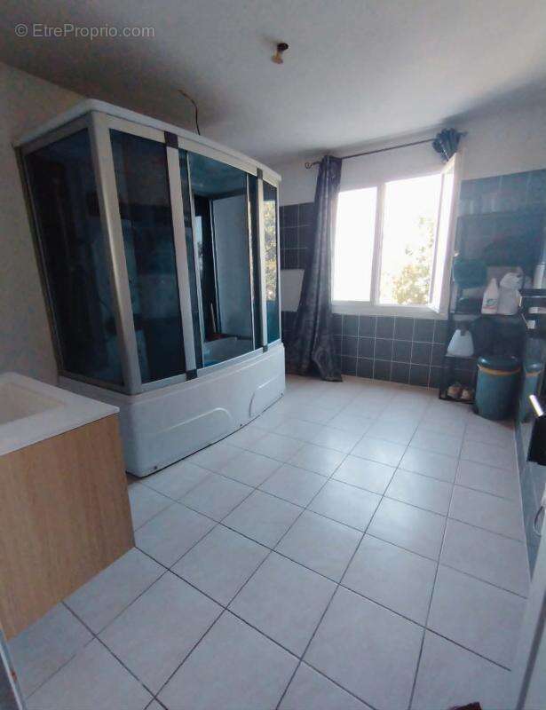 Maison 137 m² à Bagnols-Sur-Ceze  - photo 13