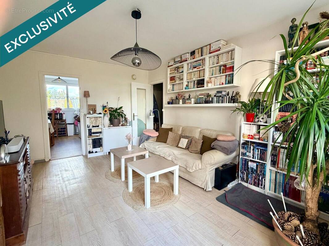 Photo 1 - Appartement à POISSY