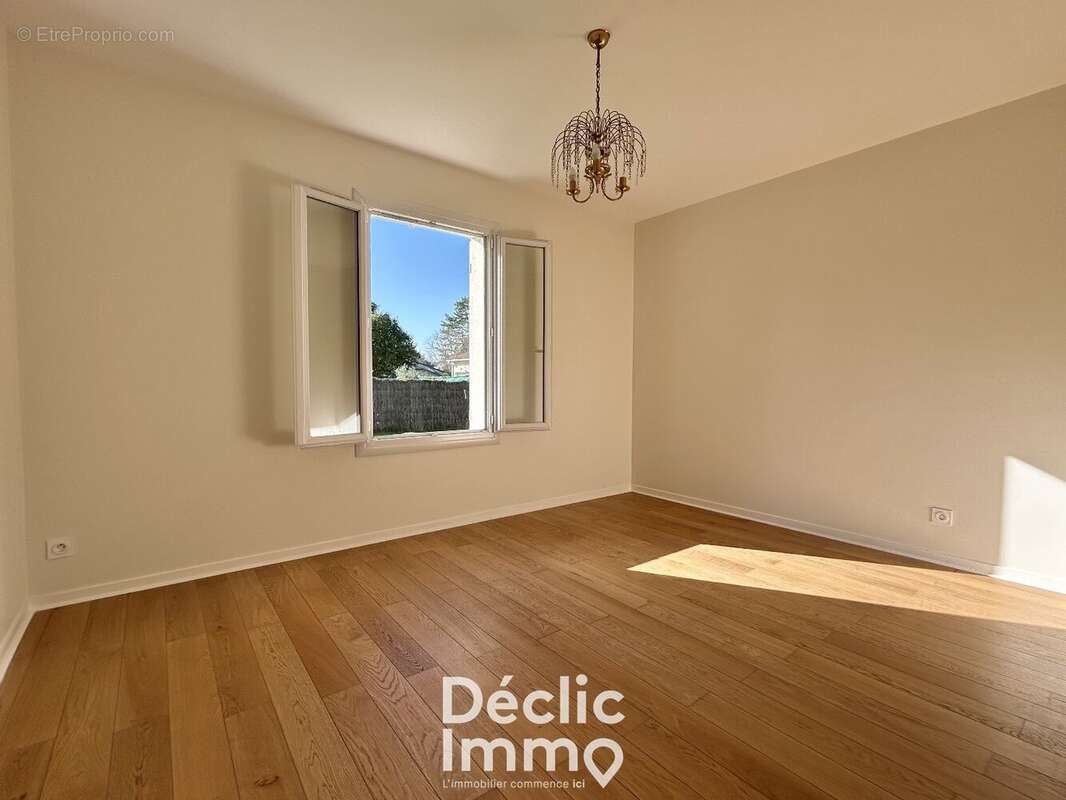 Maison à CARIGNAN-DE-BORDEAUX