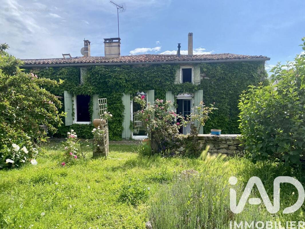 Photo 1 - Maison à BREUILLET