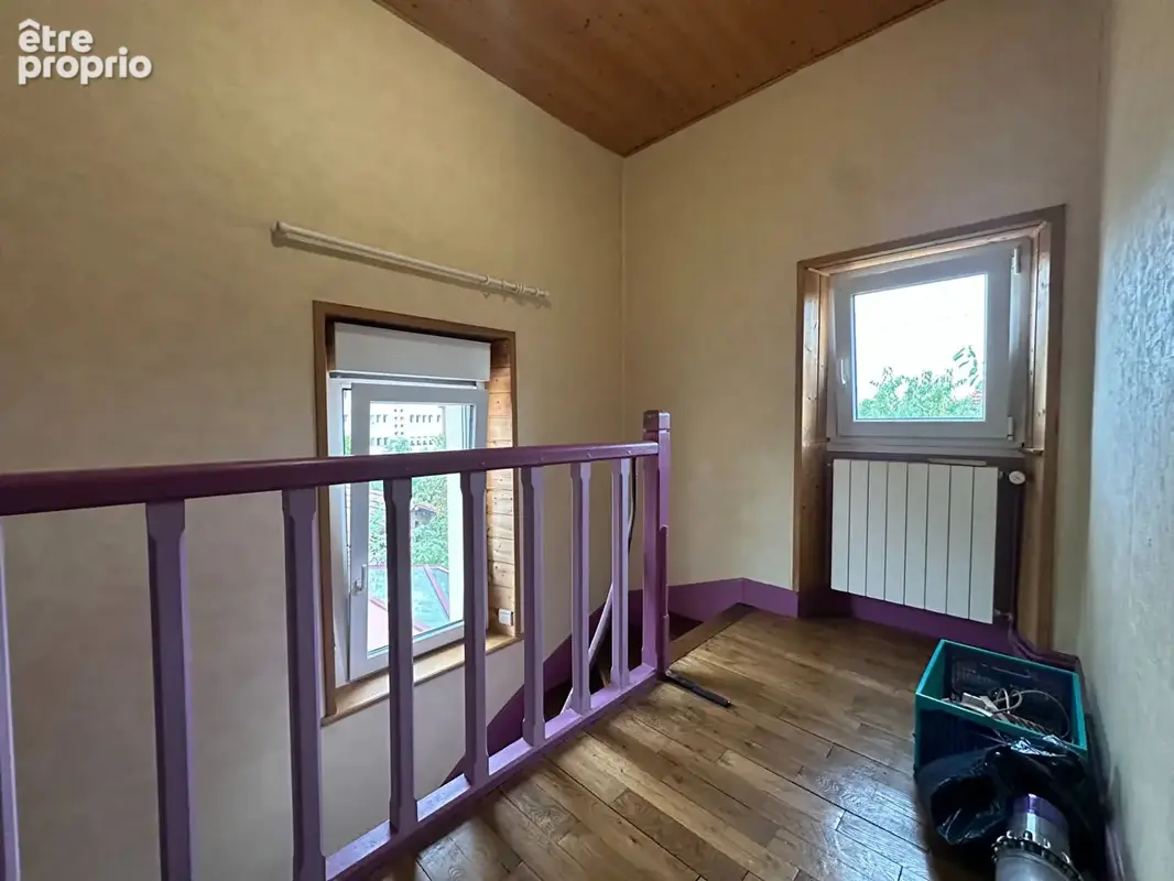 SOUS COMPROMIS Maison à rafraîchir avec charme des années 30 - Rare et ensoleillée ! - photo 13