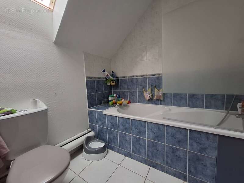 Maison à CINQ-MARS-LA-PILE