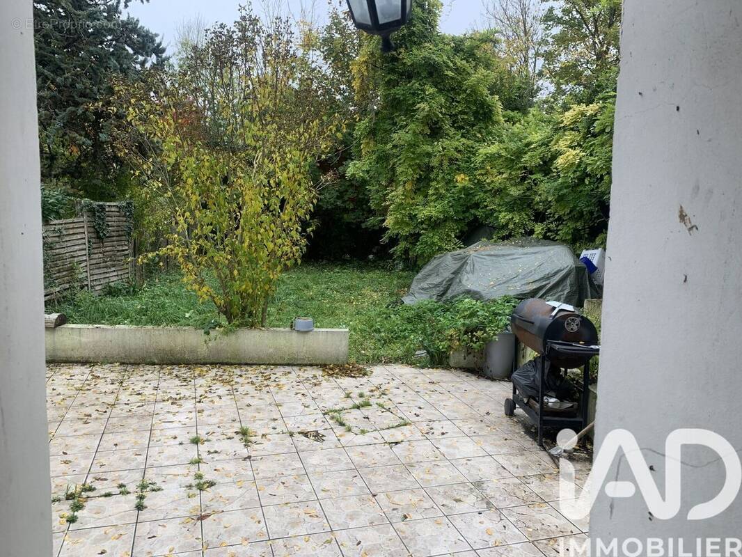 Photo 1 - Maison à PONT-SUR-YONNE