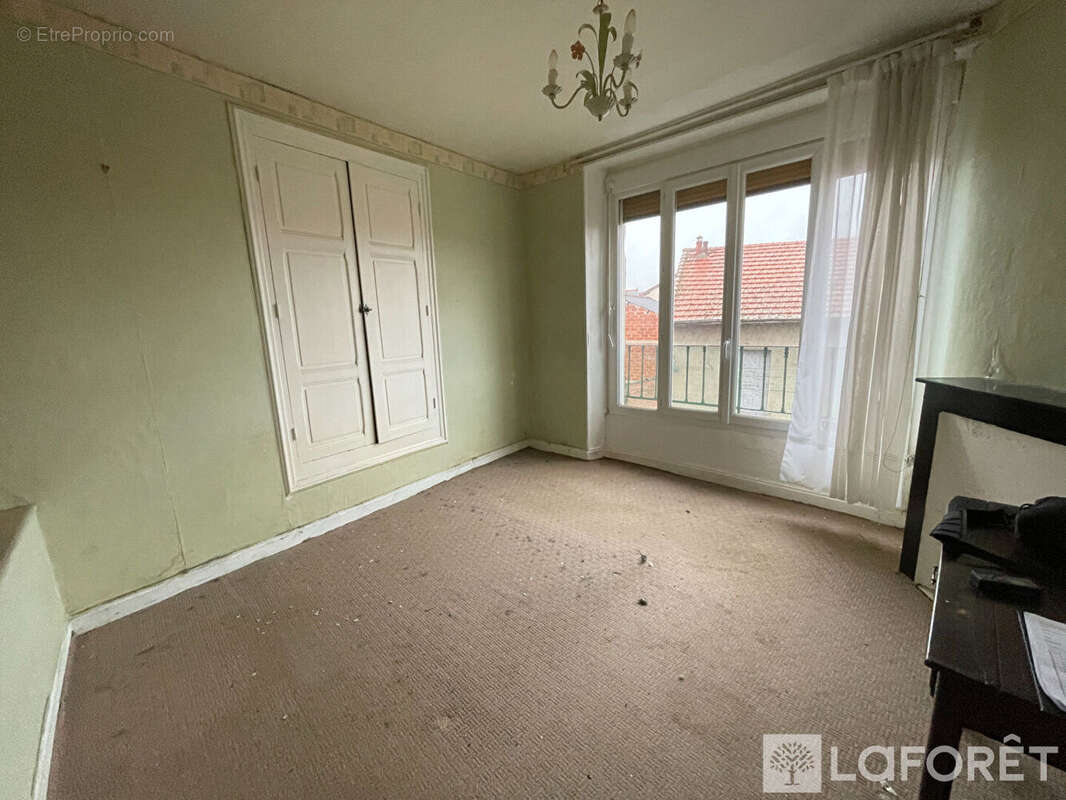 Appartement Langeac 4 pièce(s) 63 m2 - photo 2
