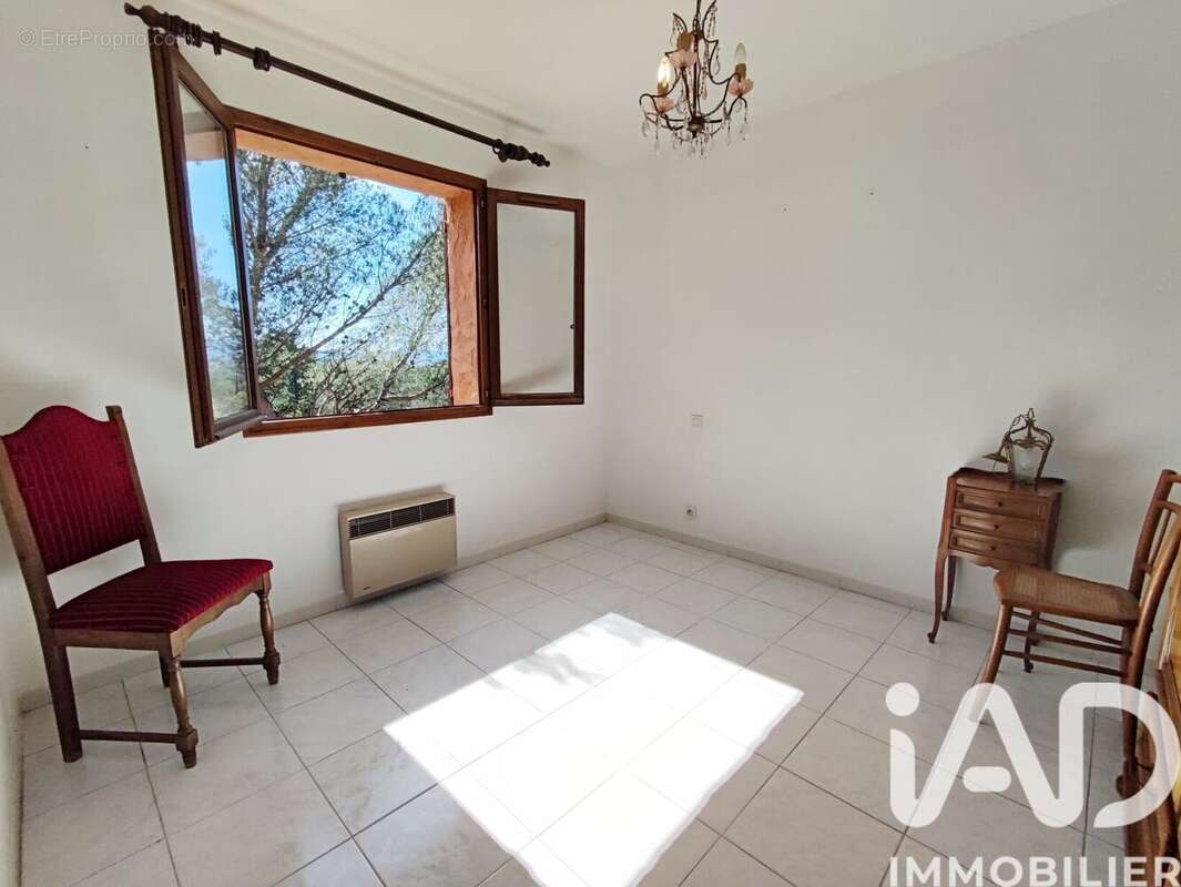 Photo 5 - Maison à SAINT-RAPHAEL