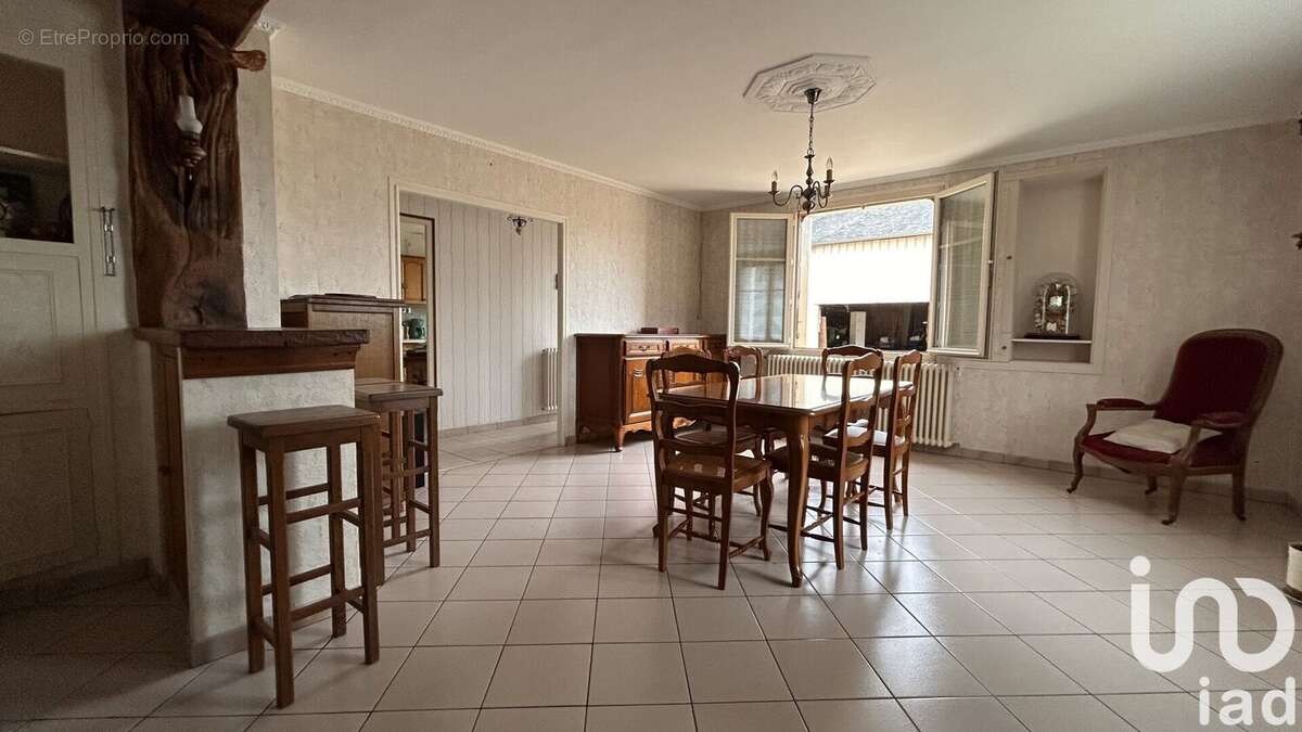 Photo 2 - Maison à BEAUFORT-EN-VALLEE