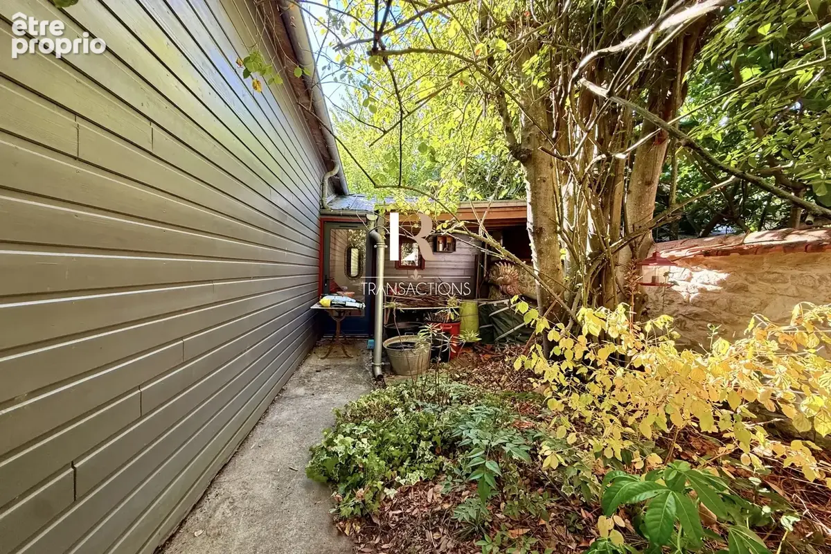 LR Transactions - La Genette - Maison de caractère avec joli jardin arboré - photo 30