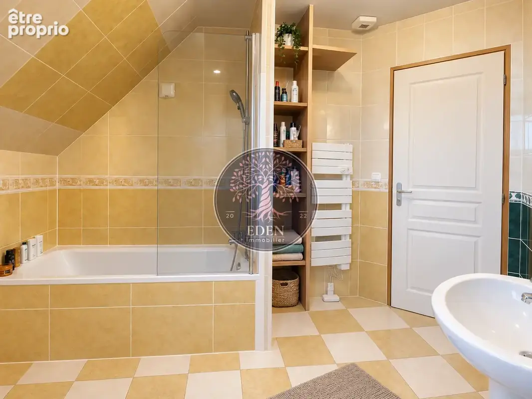 Maison familliale dans secteur calme et recherché - photo 7