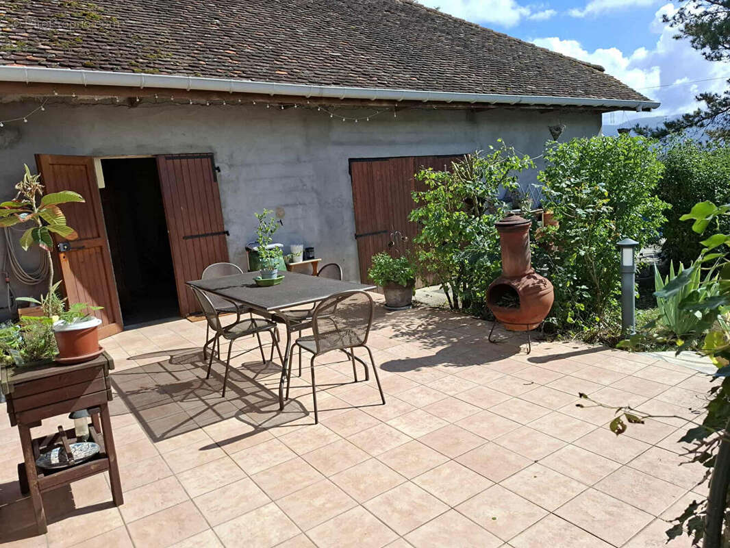 Maison à LES AVENIERES