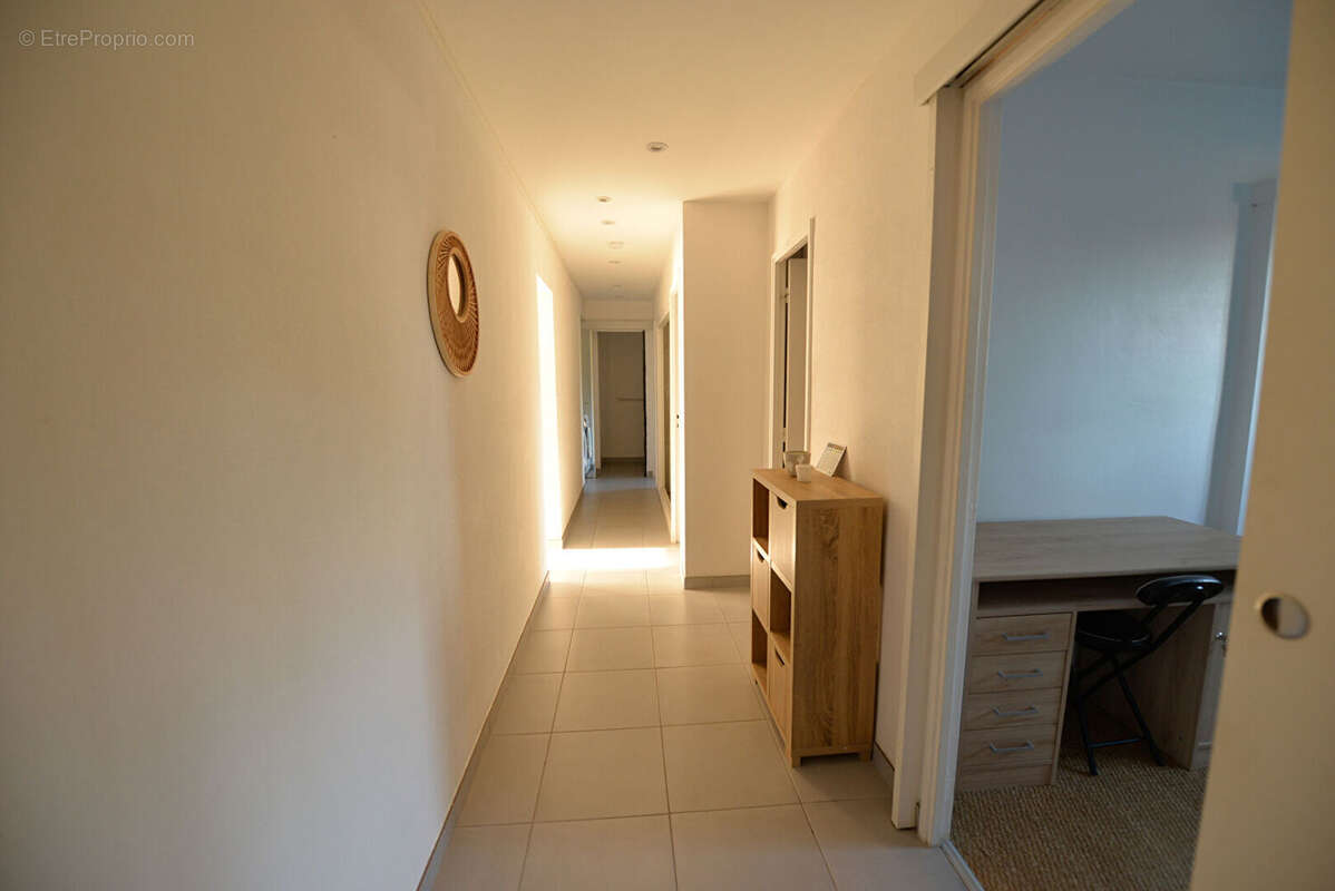 Appartement 3ch - balcon - cave - 2 parking - photo 5