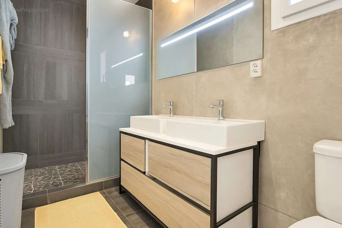 Maison 120 m² à Le Cannet  - photo 5