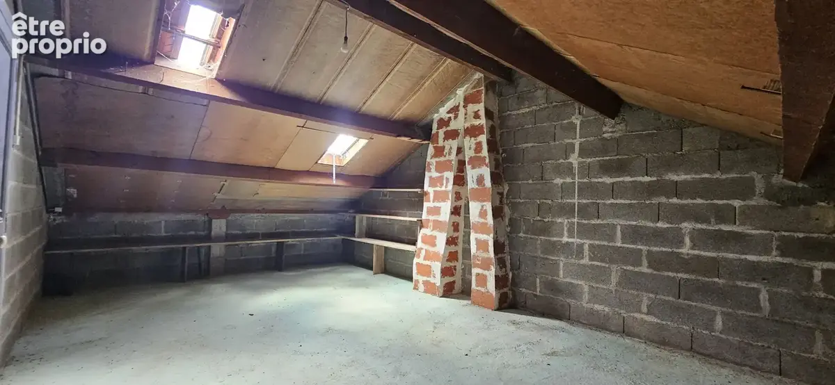 ROUANS   Maison à rénover avec sous-sol complet, combles aménageables et dépendances - photo 16