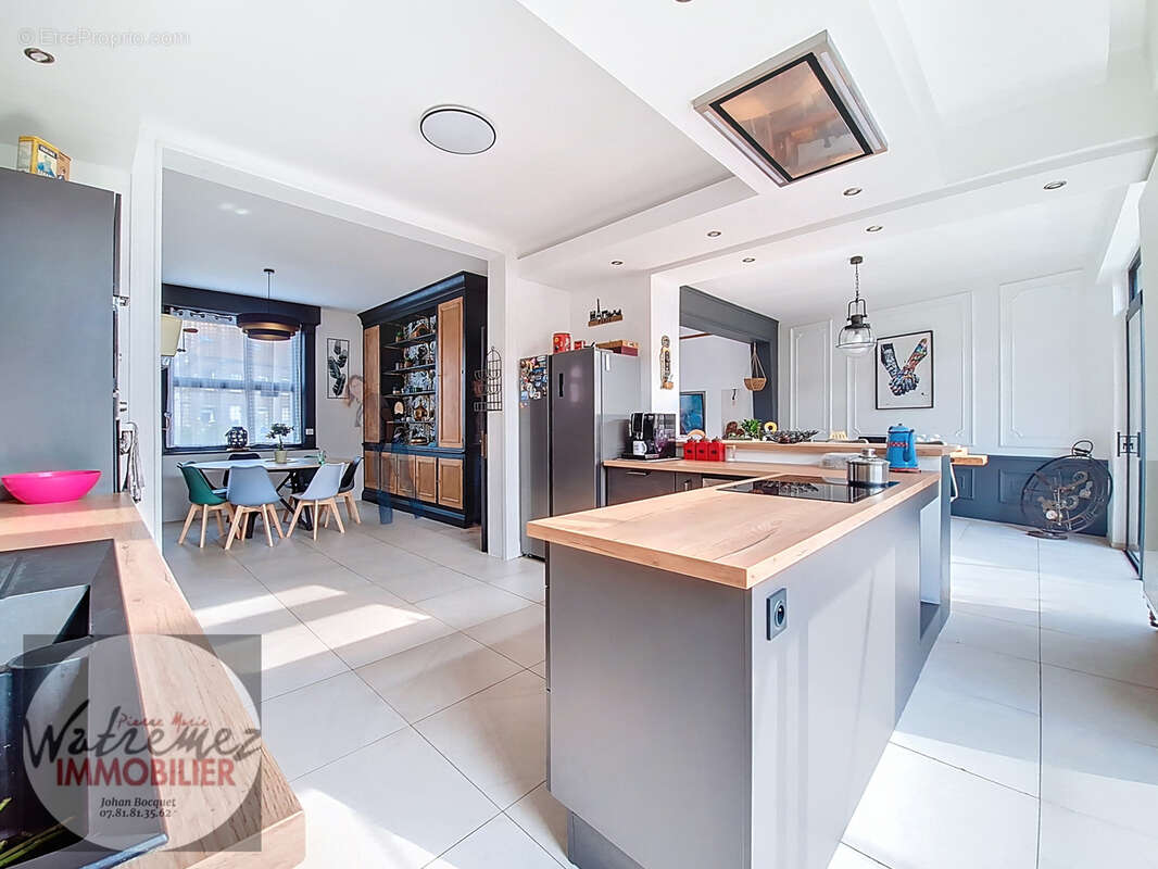 Maison à VIEUX-CONDE