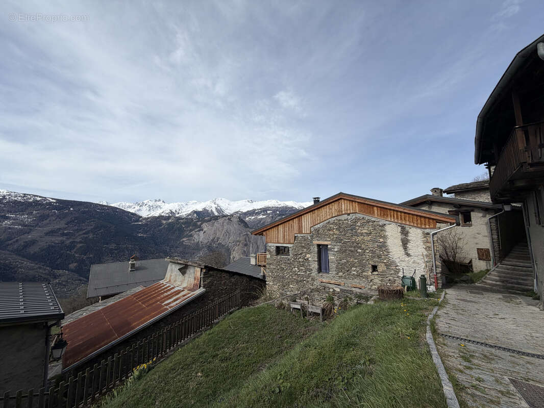 Maison à SAINT-MICHEL-DE-MAURIENNE