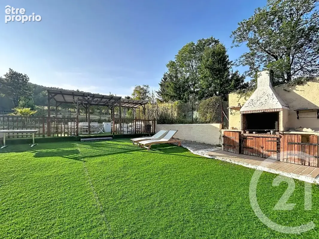 Maison 8 pièces 266 m² à vendre à Villery (10320) - photo 4