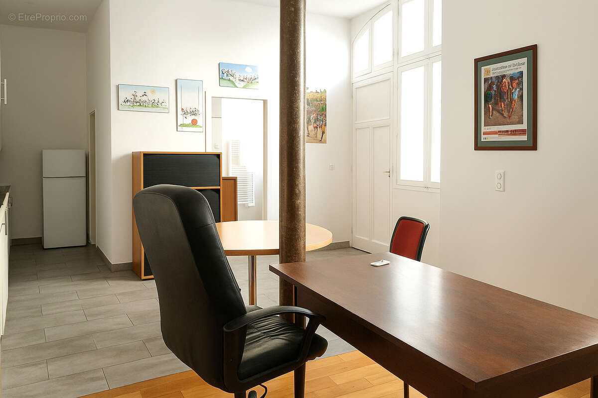 Appartement à PARIS-7E