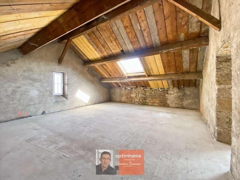 Appartement plateau brut à aménager – Dernier étage avec tropézienne – Dole (39100) - photo 14