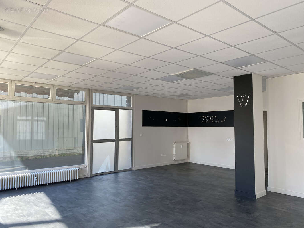 Commerce à BRIVE-LA-GAILLARDE