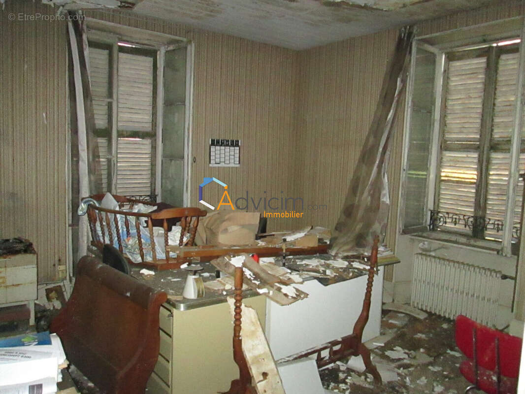 Maison à FOUGEROLLES