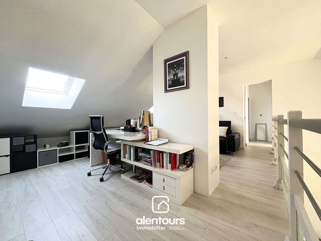 Maison individuelle avec cadre de vie exceptionnel - Crevéchamps - photo 8