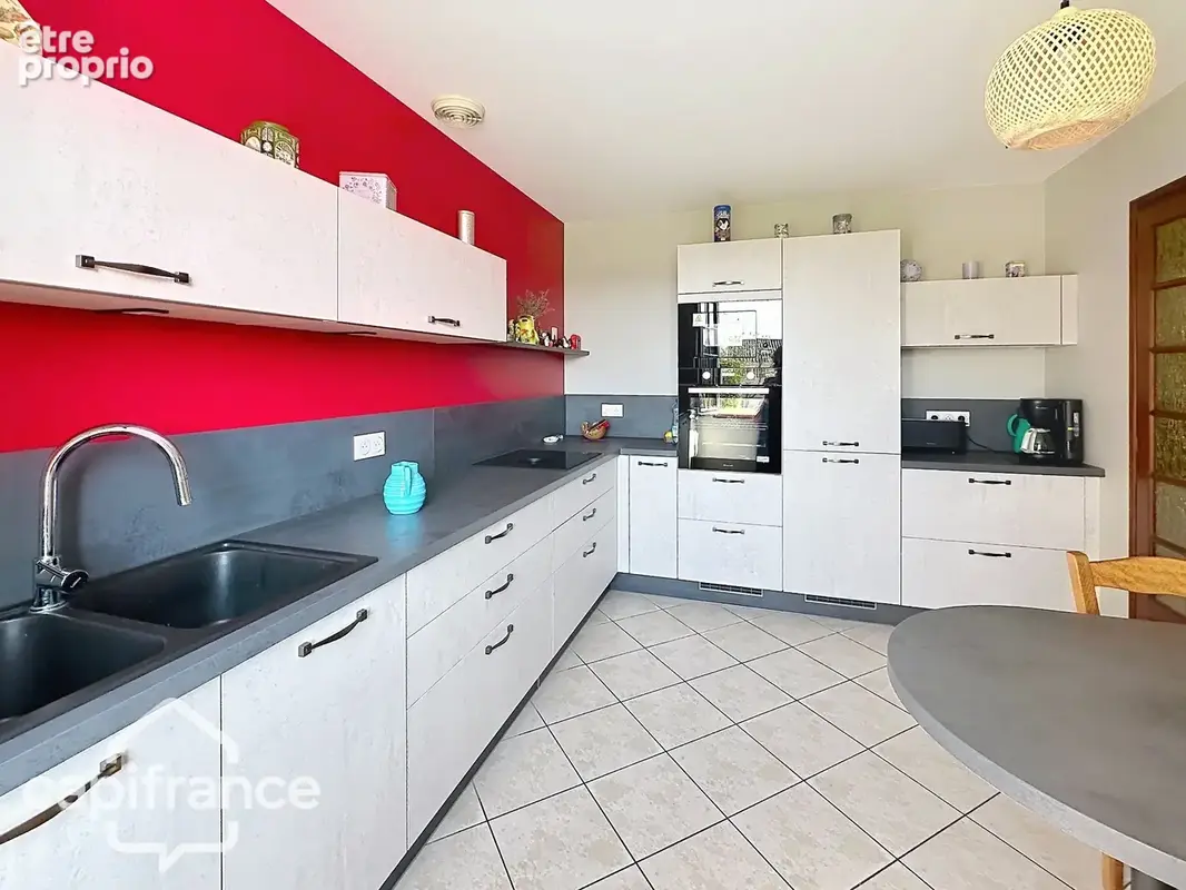 Maison plain-pied 7 pieces a saint varent (79) - photo 2