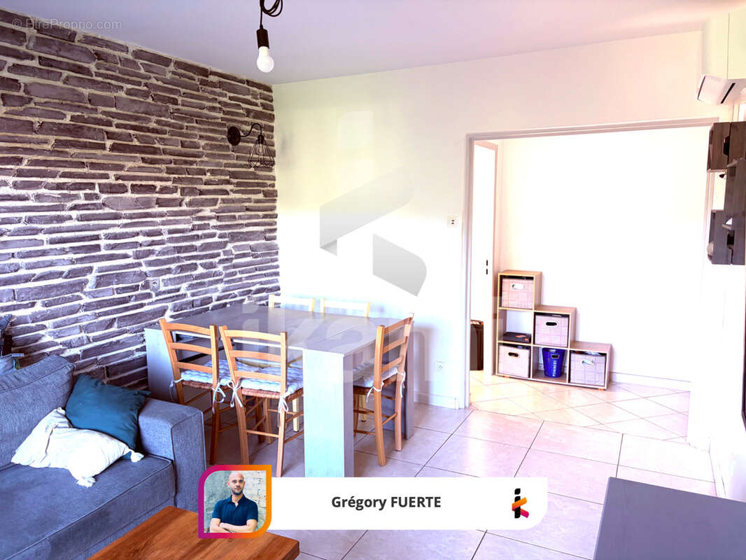 Appartement à LE PONT-DE-CLAIX