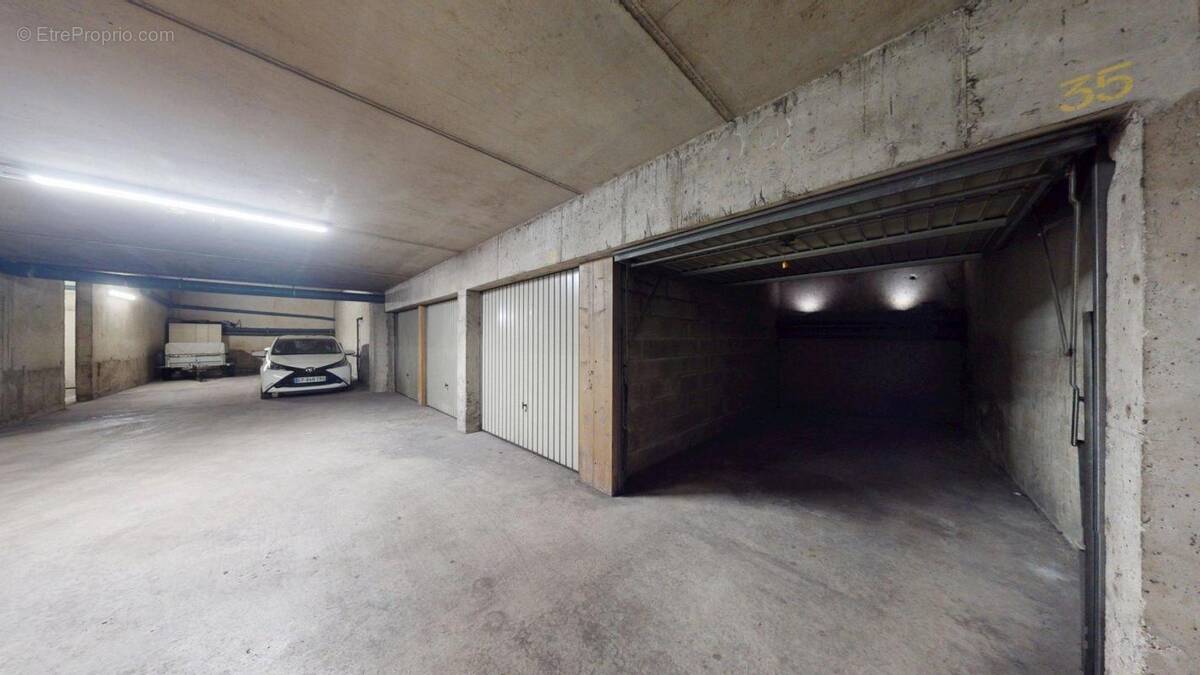Parking à AUXERRE