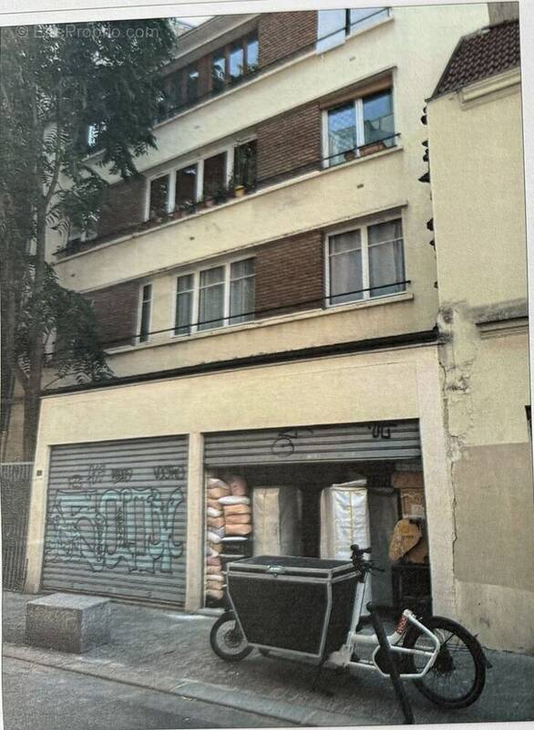 Appartement à PARIS-20E