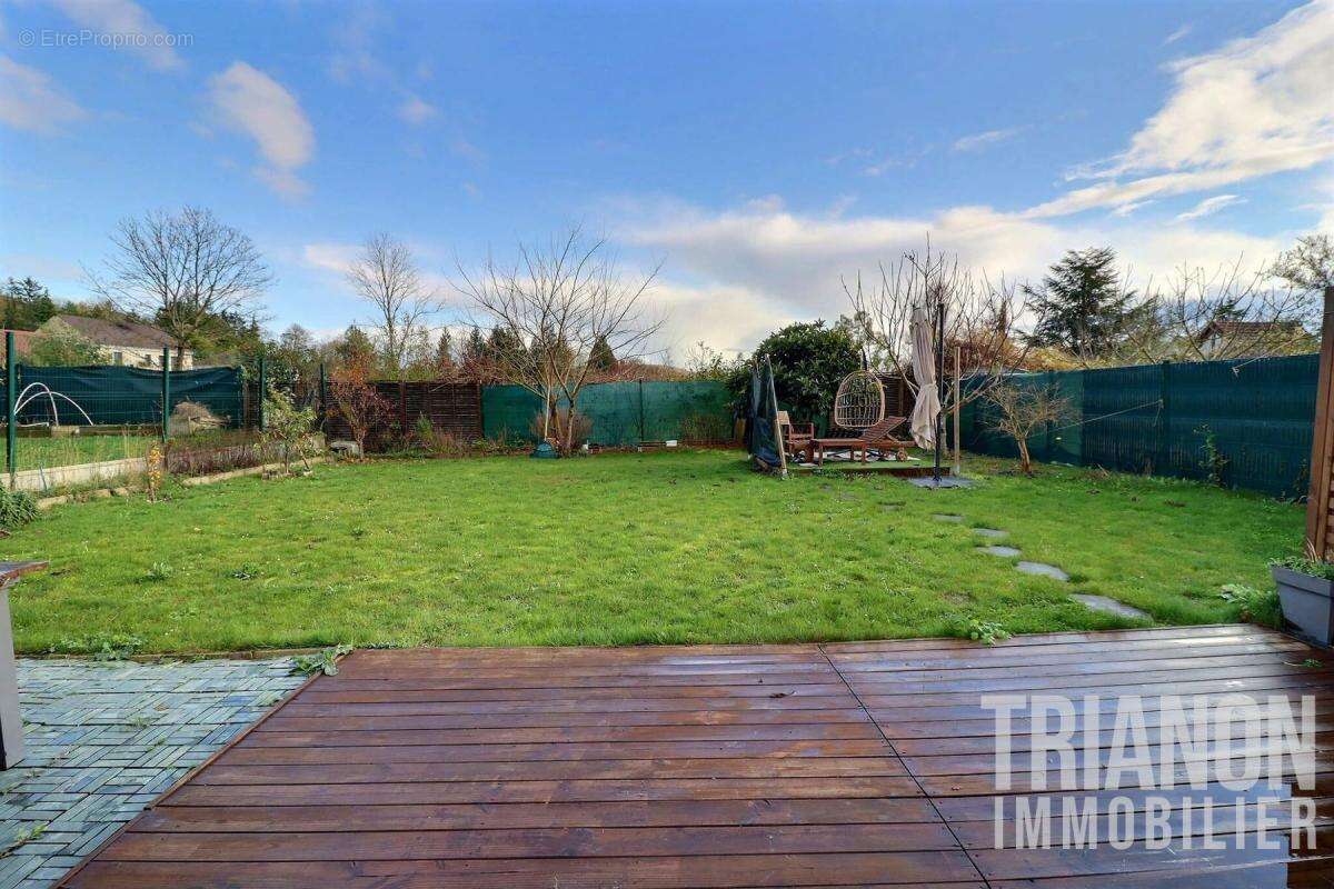 Maison à VAUX-SUR-SEINE